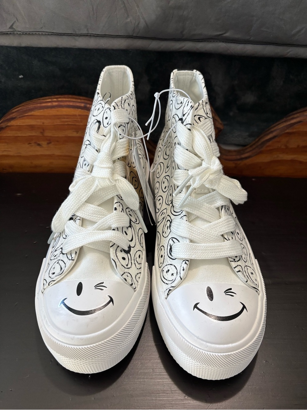 BNWT Joe Boxer White High-Top Sneakers with Black Smiley Design.